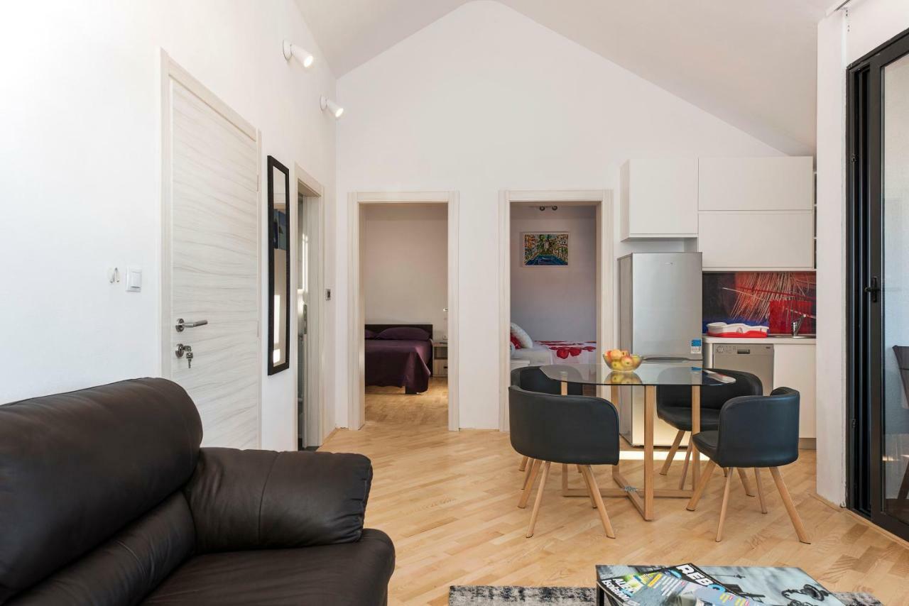 Kurika Apartment